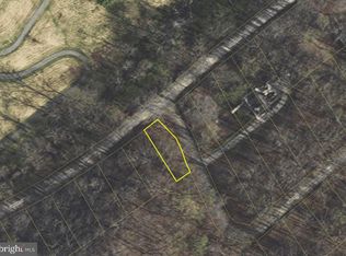 Parker Ln, Bluemont, VA 20135