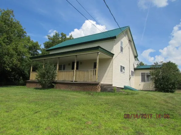 21 Porter Rd, Malone, NY 12953