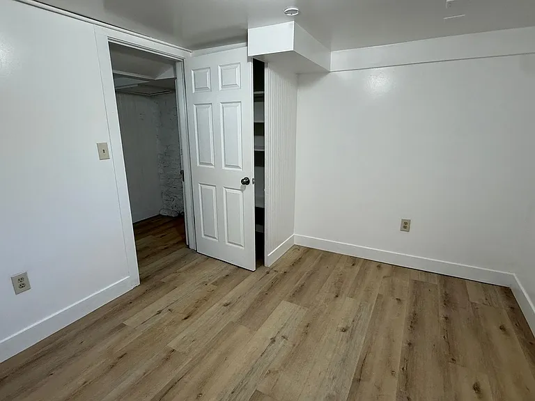 87 C St — Photo 39