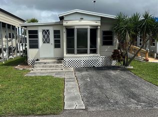 10 Shell Rd, Okeechobee, FL 34974