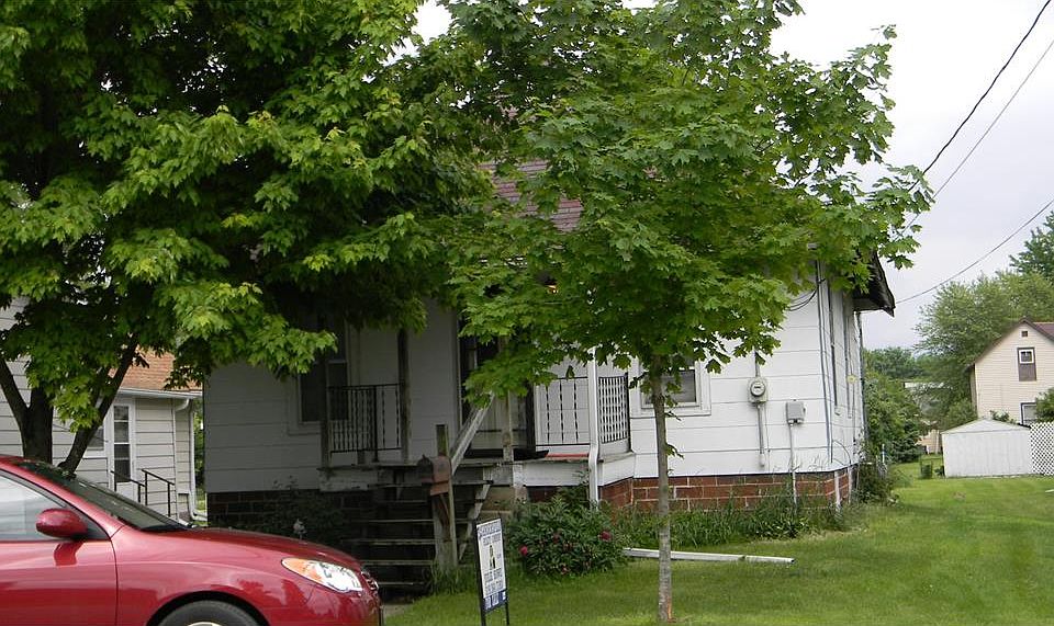 622 Short Ave, Marengo, IA 52301 Zillow