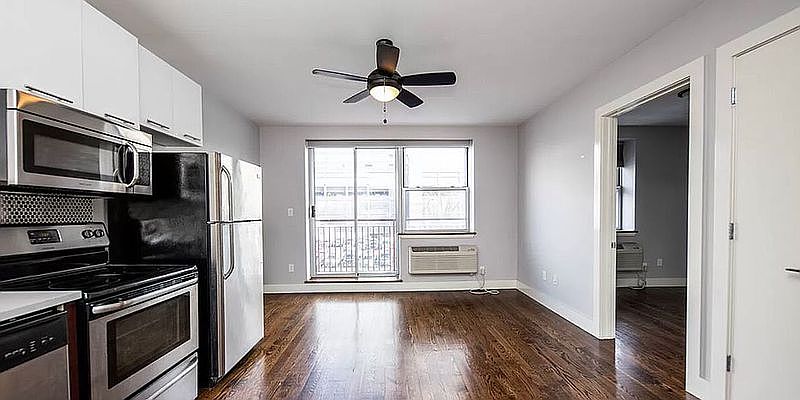 1st image of 168 Throop Ave #3B