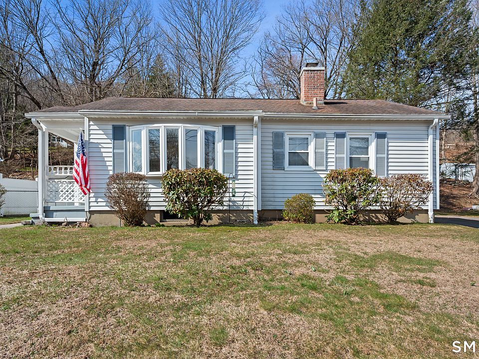 1st image of 105 Brookside Avenue