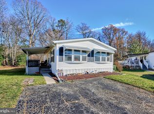 127 Cowhide Cir, Middle River, MD 21220