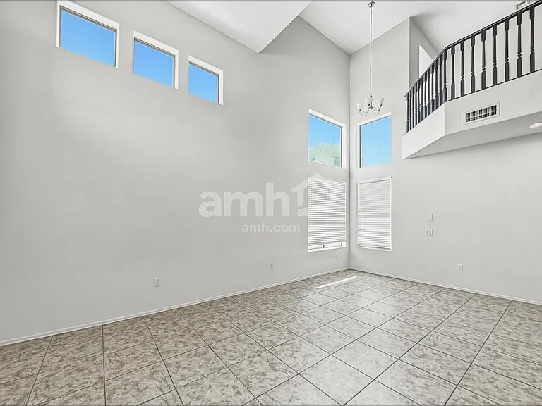 65 W Camino Rio Cebolla — Photo 6