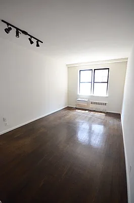 Rented by Swythe, Inc. | media 24