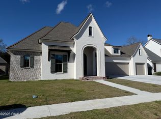 105 Reservoir Rd, Broussard, LA 70518