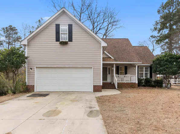 113 Zane Dr, Raeford, NC 28376