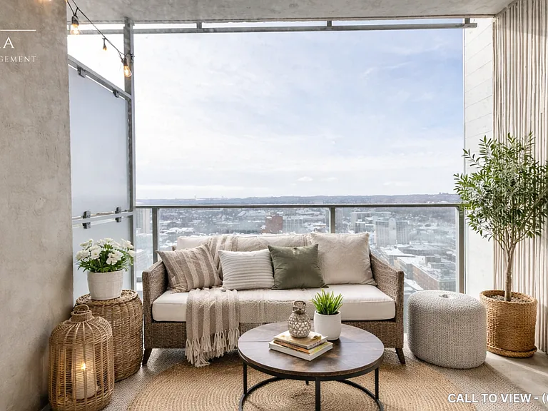 60 Frederick St #1012 — Photo 4