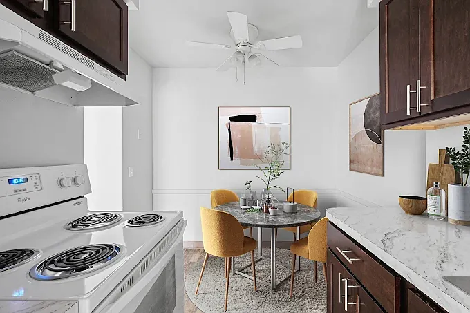 Chestnut Lake Apartments