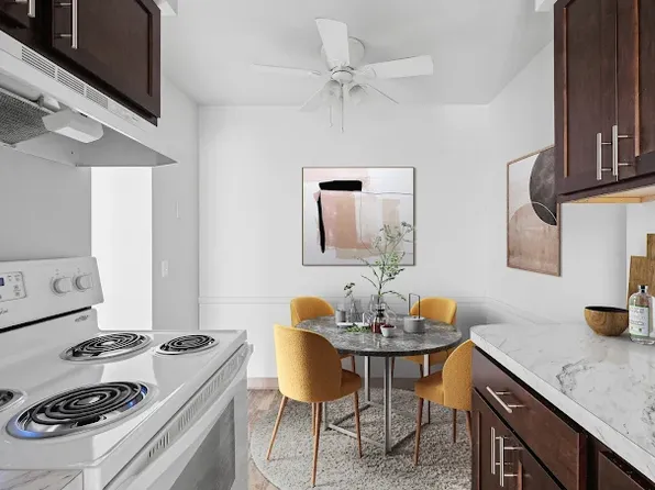 Chestnut Lake Apartments