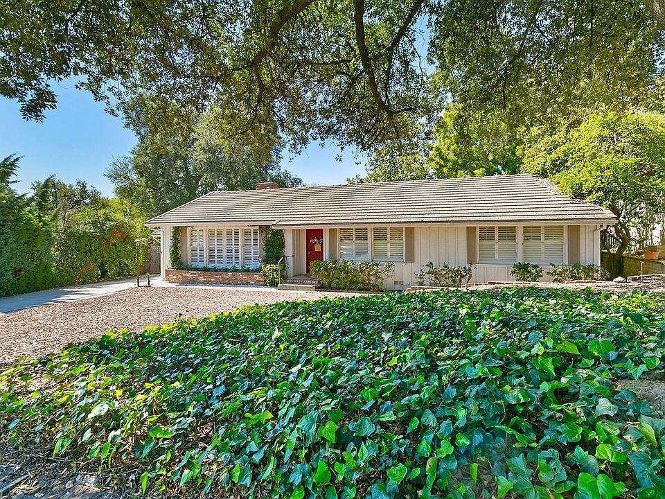 1st image of 1727 El Vista Cir