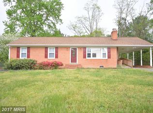 10 Wood Landing Rd, Fredericksburg, VA 22405