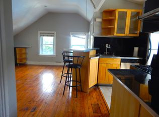 12 Africa St #TOP, Providence, RI 02903