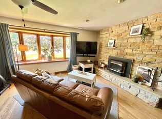 10225 34th Ave, Pleasant Prairie, WI 53158