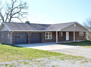 2636 Moark Dr, Harrison, AR 72601