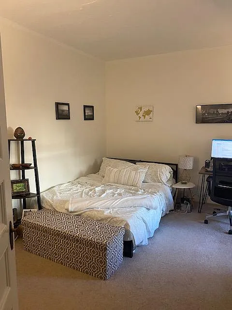 Studio, 600 sqft, $1,995 — Photo 2