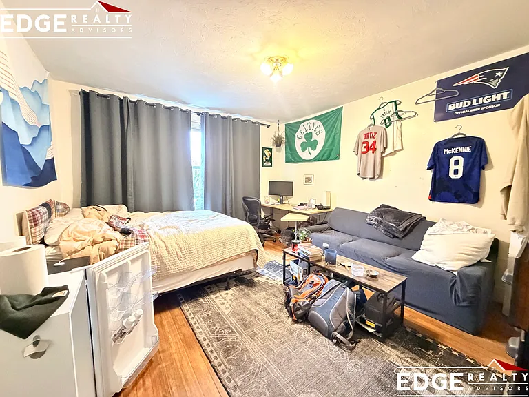 28 Wadsworth St — Photo 10