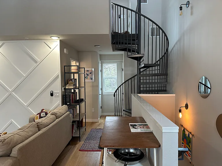 913 Duncan Ln #105 — Photo 13