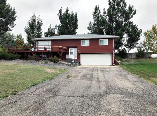 180 65th St E, Williston, ND 58801