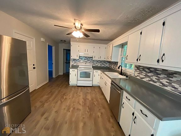 4th image of 1078 Norris Lake Dr