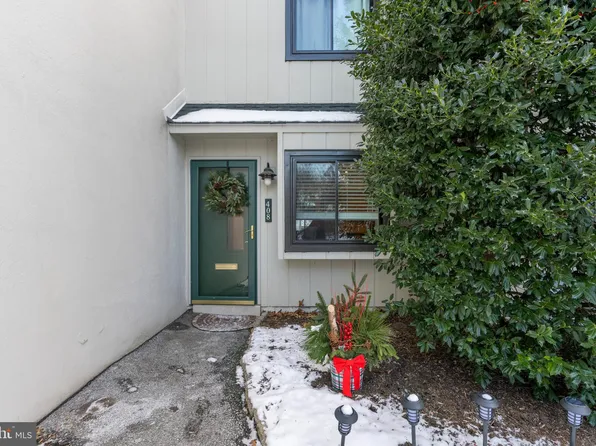 408 Summit House, West Chester, PA 19382