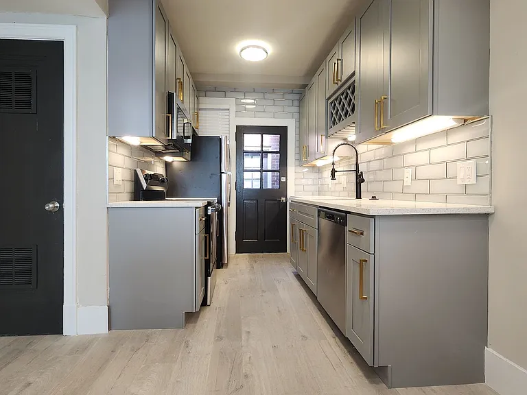 6639 Alamo Ave — Photo 4
