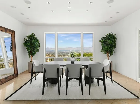 14435 Mulholland Dr, Los Angeles, CA 90077