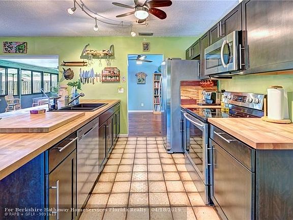 3rd image of 9675 NW 28th St