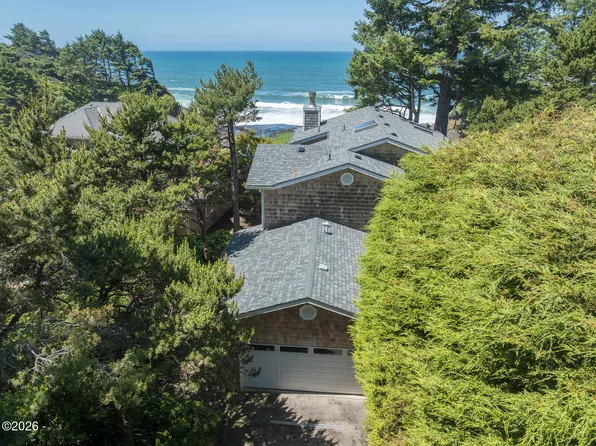 355 SW Midden Reach, Depoe Bay, OR 97341