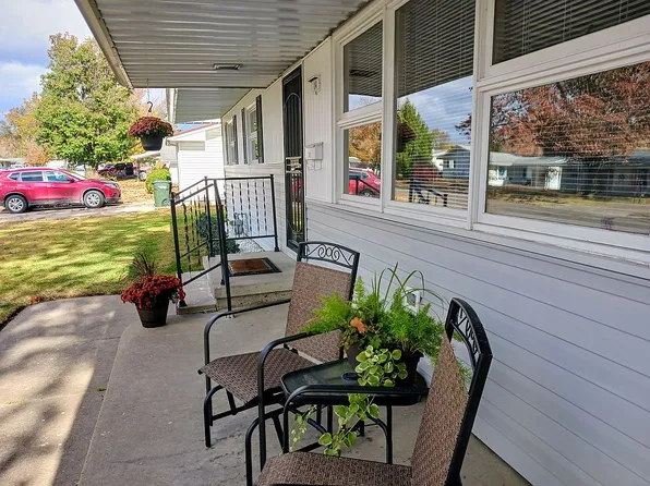 14 Oak Dr, Fort Madison, IA 52627