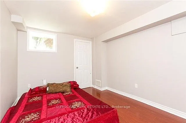 2 bed, $1,800 — Photo 4