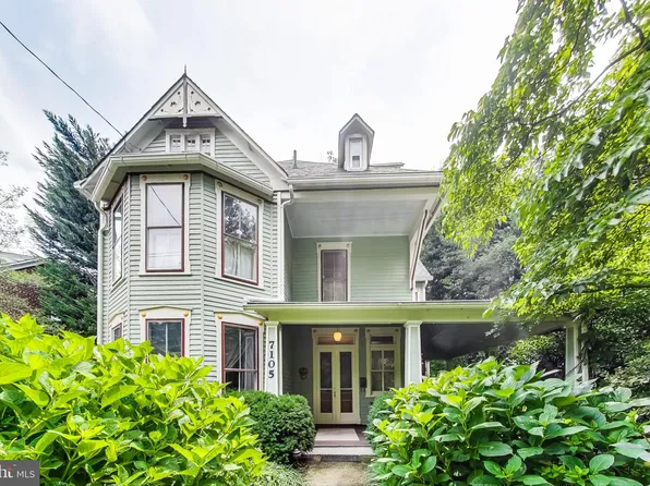 7105 Holly Ave, Takoma Park, MD 20912