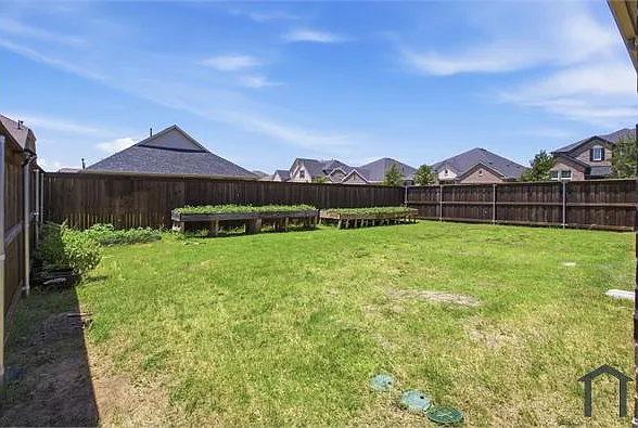 700 Pistachio Pkwy — Photo 37