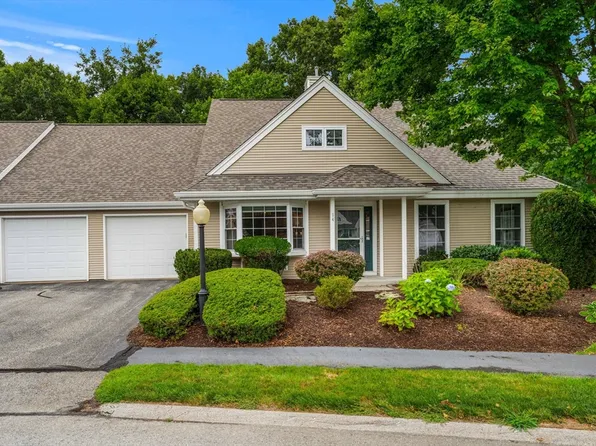 14 Wessonville Village Way #79, Westborough, MA 01581