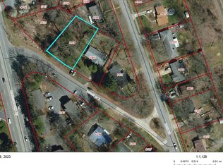 9 Forest Ln S #B, Arden, NC 28704