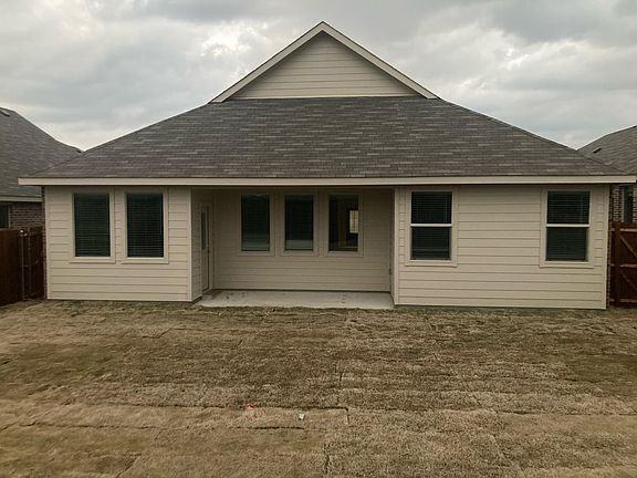2nd image of 2110 Fimbry Dr