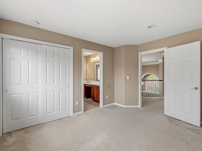 50738 Calvert Isle Dr — Photo 22