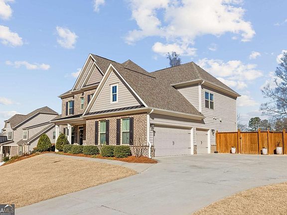 3rd image of 5130 Canaday Way