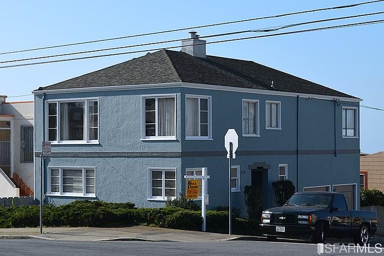 1st image of 2001 Rivera St