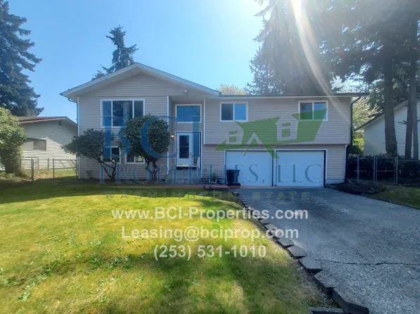 10616 98th St SW, Tacoma, WA 98498