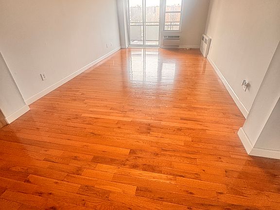 2nd image of 16-70 Bell Blvd #319A