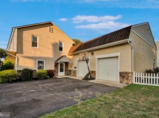 312 Summer St, Florence, NJ 08518