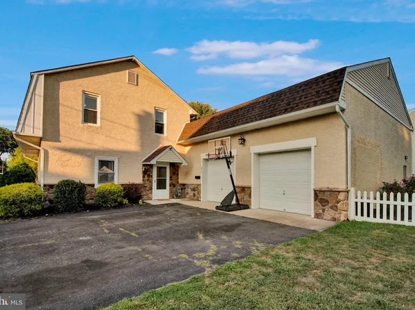 312 Summer St, Florence, NJ 08518