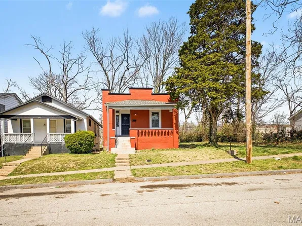 6741 Schofield Pl, Saint Louis, MO 63133