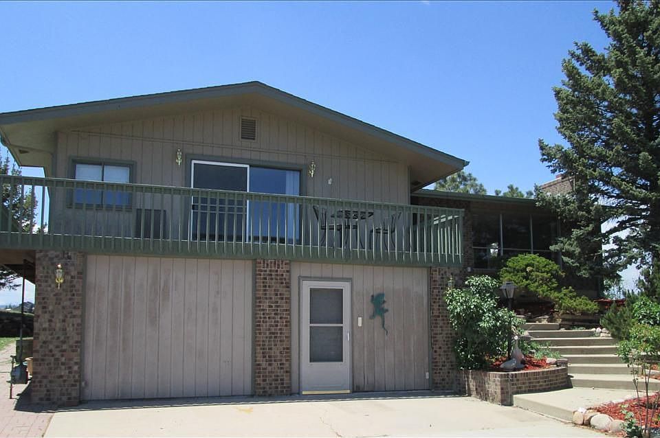 Ranch on 4.7 acres