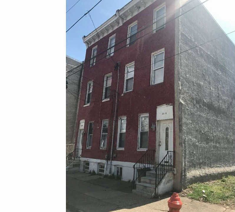 1st image of 2346 W Montgomery Ave