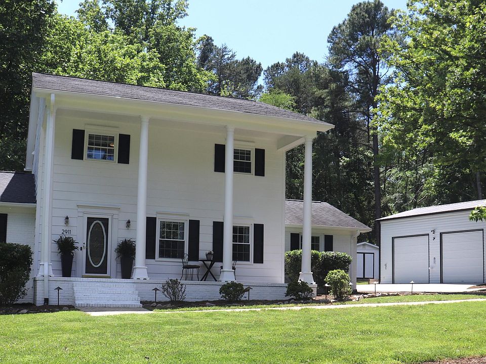 1st image of 2911 Little River Dr