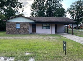 401 S Market St, Senath, MO 63876
