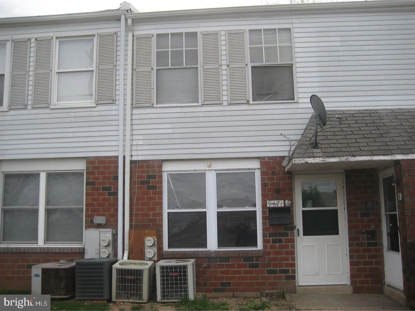 2 bed, 1000 sqft, $1,475 — Photo 1